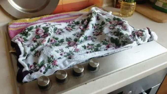 poradi-dlya-ochischennya-pliti
